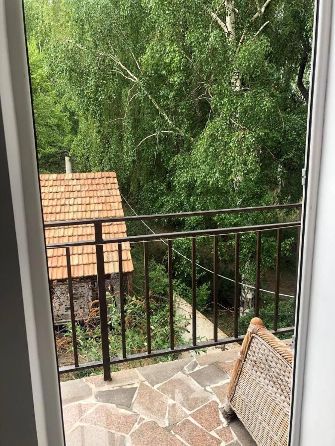 Zaton Guesthouse Cholpon-Ata Bagian luar foto